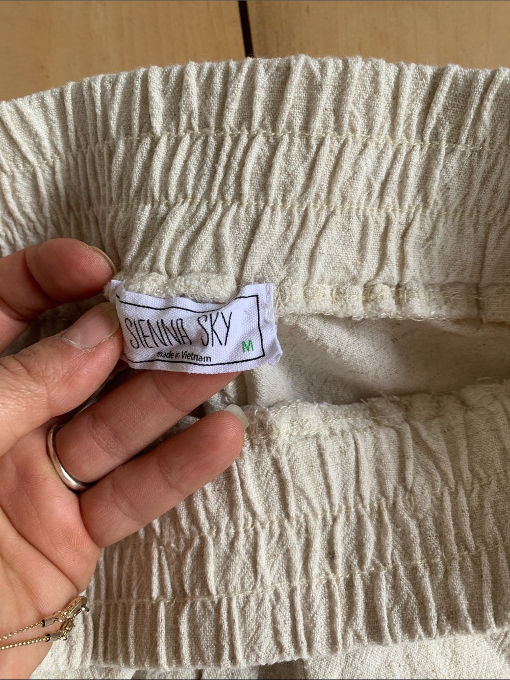 Cream drawstring Pants - Picture 4 of 6